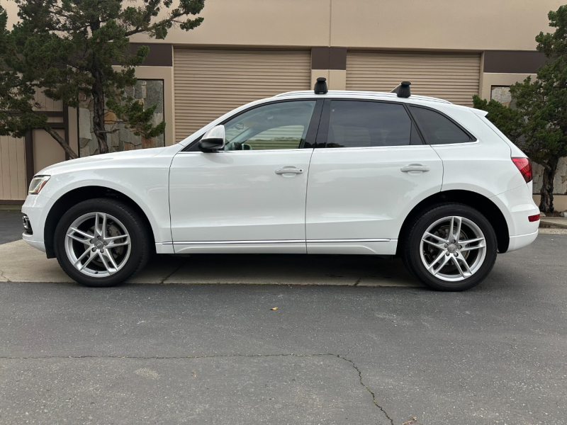 Audi Q5 2015 price $15,995