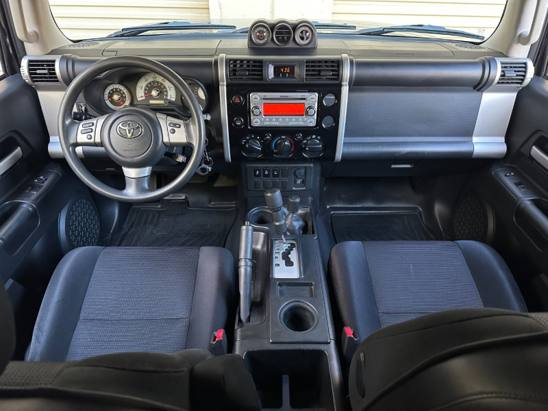 Toyota FJ Cruiser 2012 price $37,995