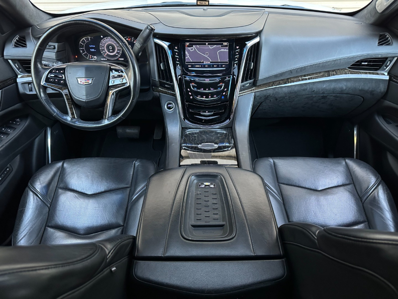 Cadillac Escalade 2016 price $27,995