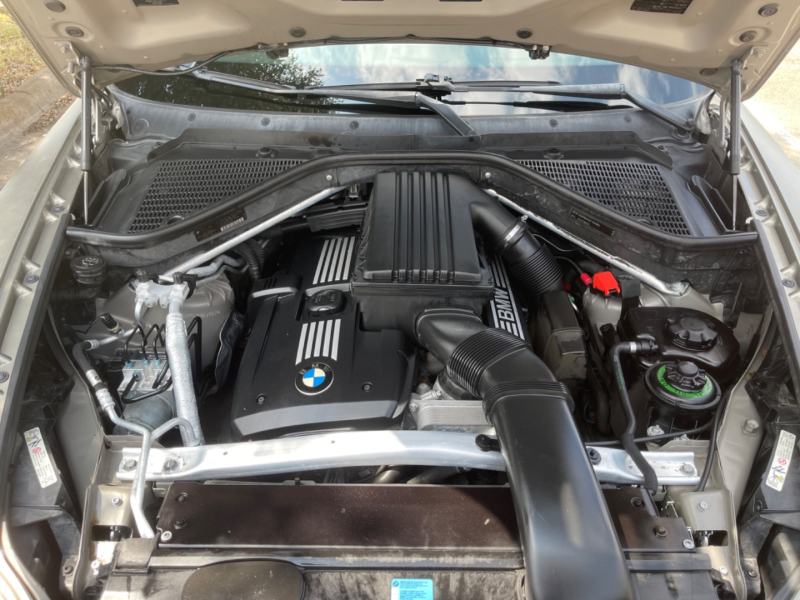 BMW X5 2009 price $6,800