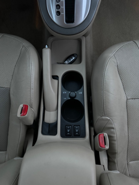 Nissan Sentra 2012 price $6,900