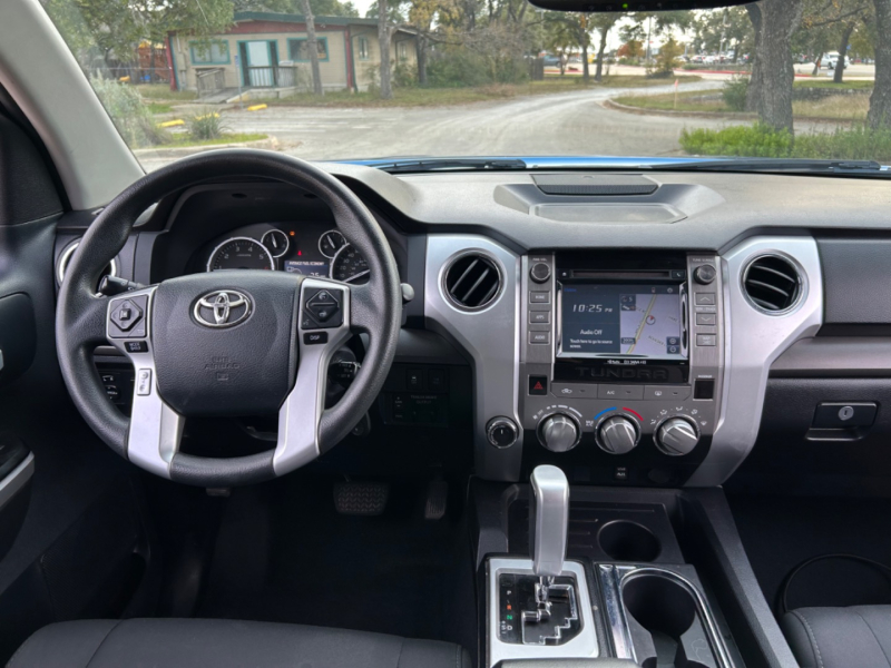 Toyota Tundra 4WD Truck 2016 price $25,400