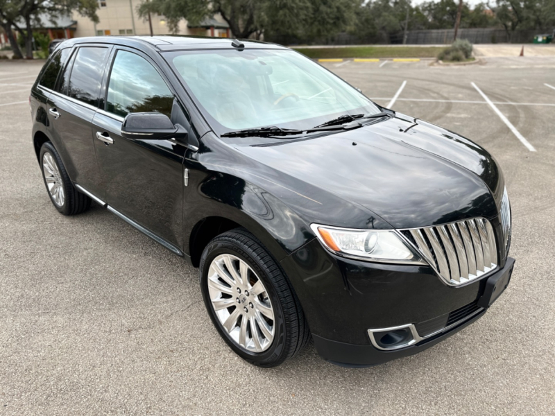 Lincoln MKX 2015 price $11,500