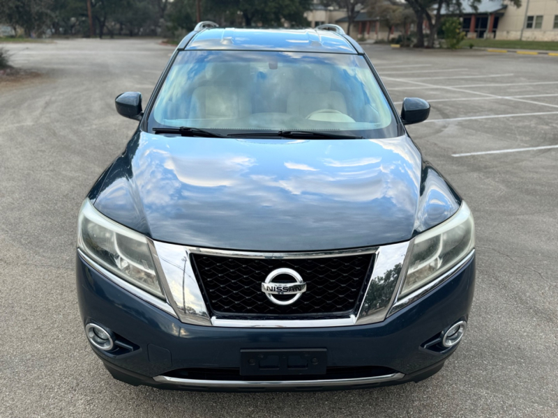 Nissan Pathfinder 2015 price $9,400