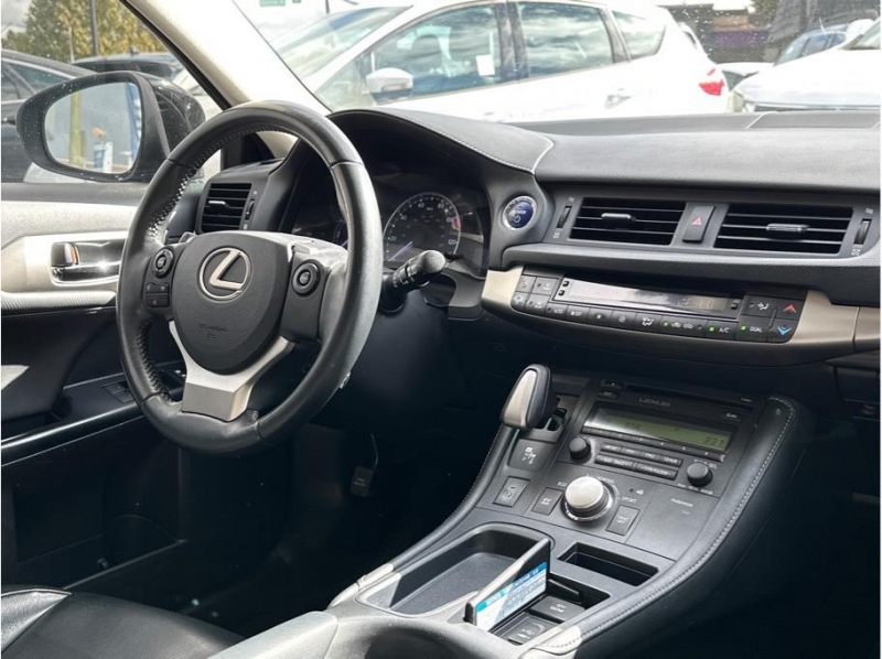 Lexus CT 2015 price $14,999