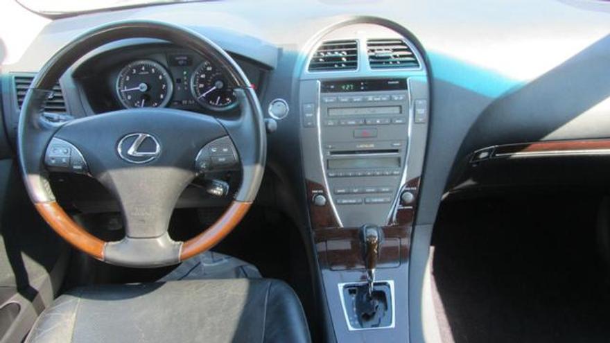 Lexus ES 2011 price $9,995