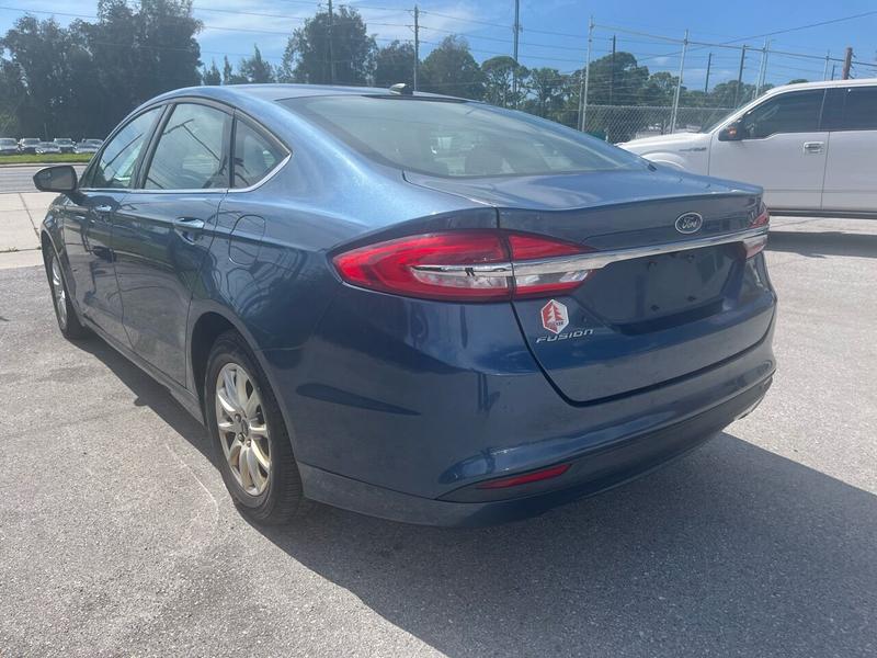 Ford Fusion 2018 price $9,999