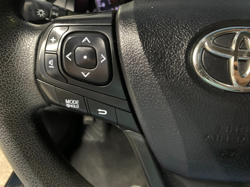 Toyota Camry 2016 price $13,995