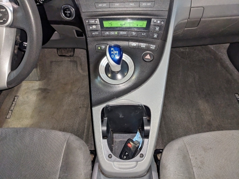 Toyota Prius 2010 price $8,850