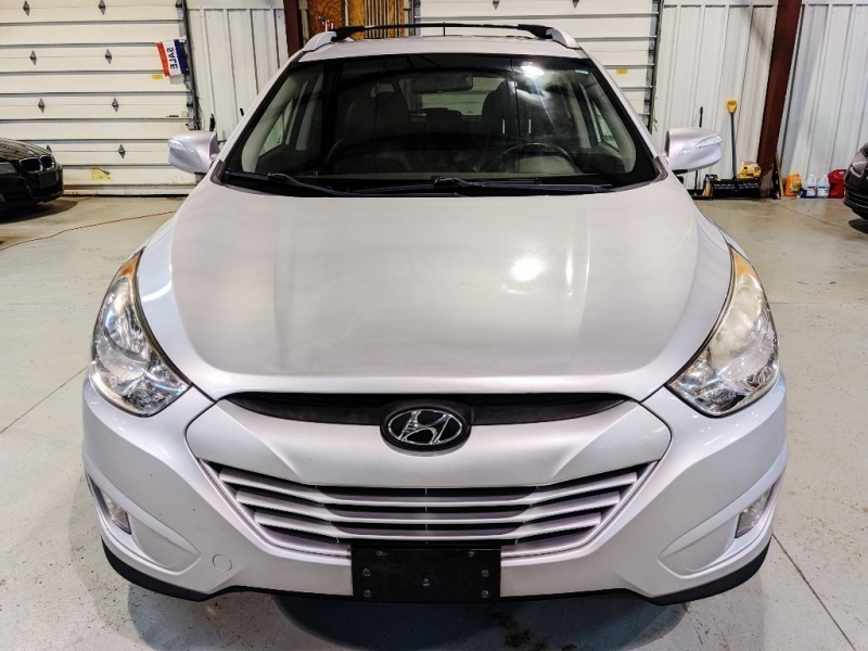 Hyundai Tucson 2013 price $7,950