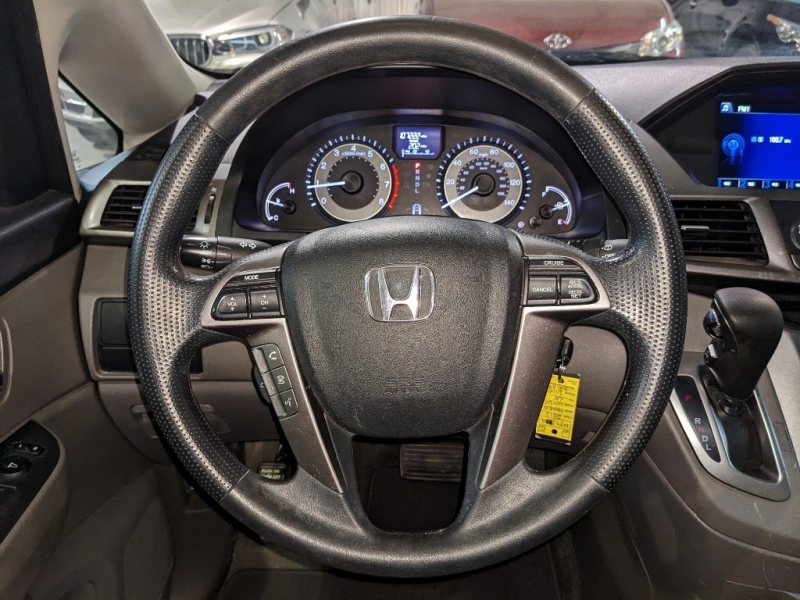 Honda Odyssey 2015 price $13,950