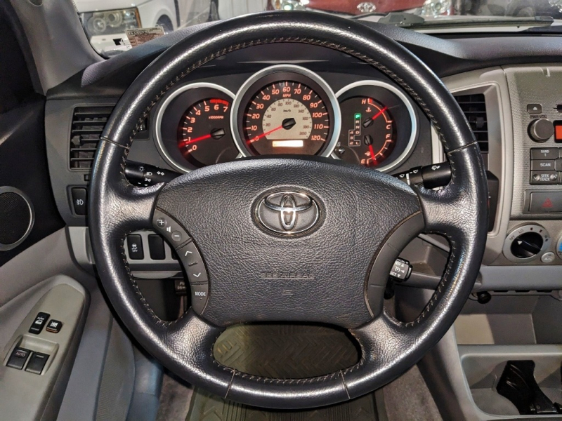 Toyota Tacoma 2009 price $14,950