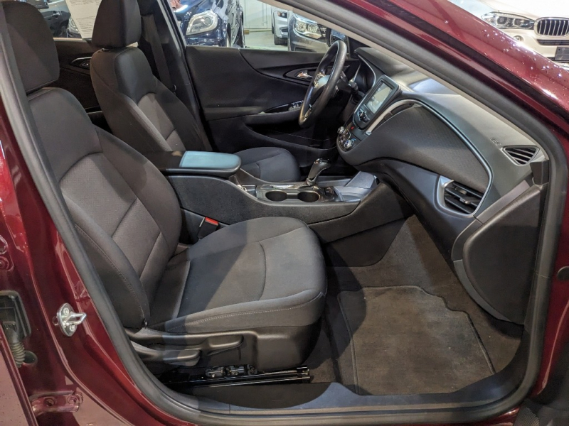 Chevrolet Malibu 2016 price $9,750