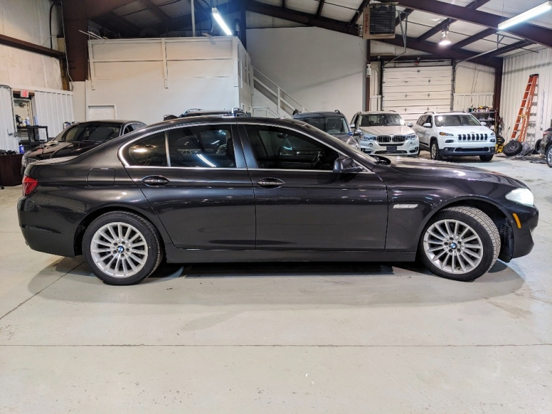 BMW 5-Series 2013 price $11,950