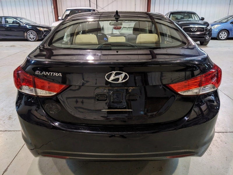 Hyundai Elantra 2013 price $8,450