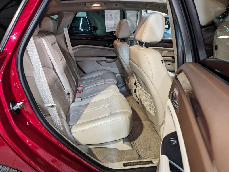 Cadillac SRX 2015 price $14,450