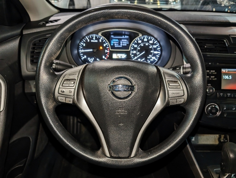 Nissan Altima 2015 price $4,750