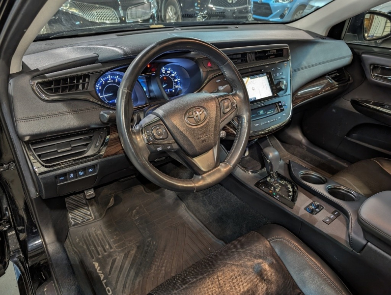 Toyota Avalon 2015 price $18,450