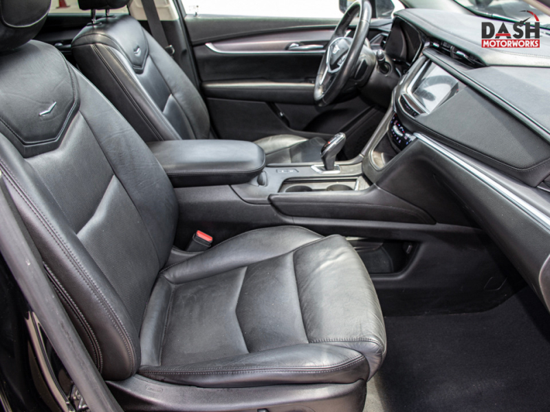 Cadillac XT5 Premium Luxury Navigation Panoramic Leather Bo 2018 price $16,985
