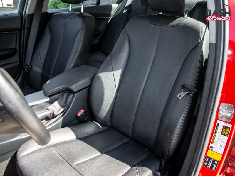 BMW 320i xDrive Navigation Sunroof Leather AWD 2016 price $14,985