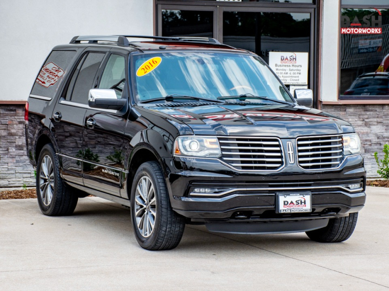 Lincoln Navigator Select Navigation Sunroof Leather Camera 2016 price $19,500