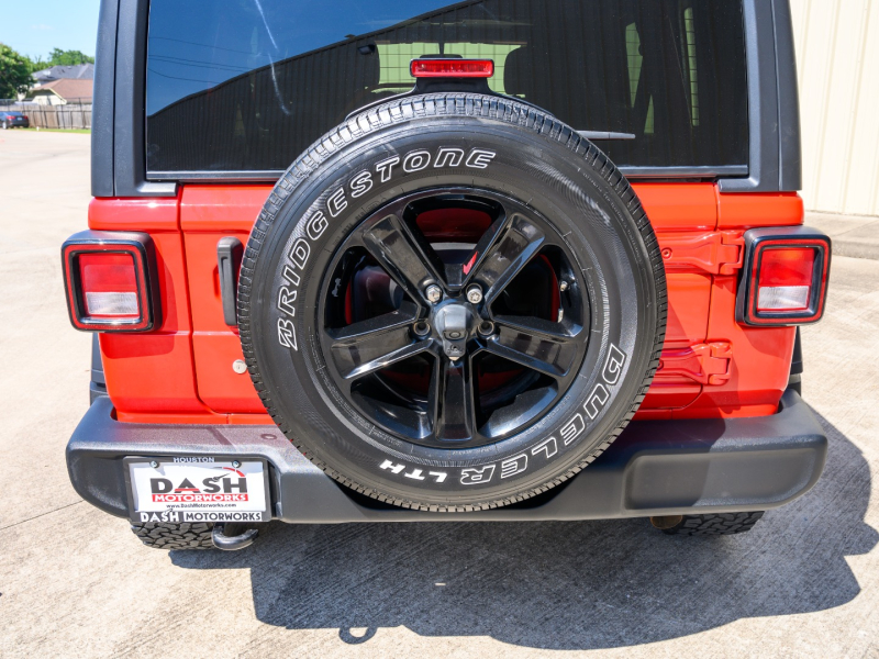 Jeep Wrangler Unlimited Altitude 4WD V6 Hardtop Alpine  2020 price $23,500