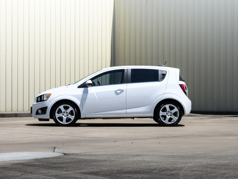 Chevrolet Sonic LTZ Hatchback Leather Camera Auto 2015 price $8,985