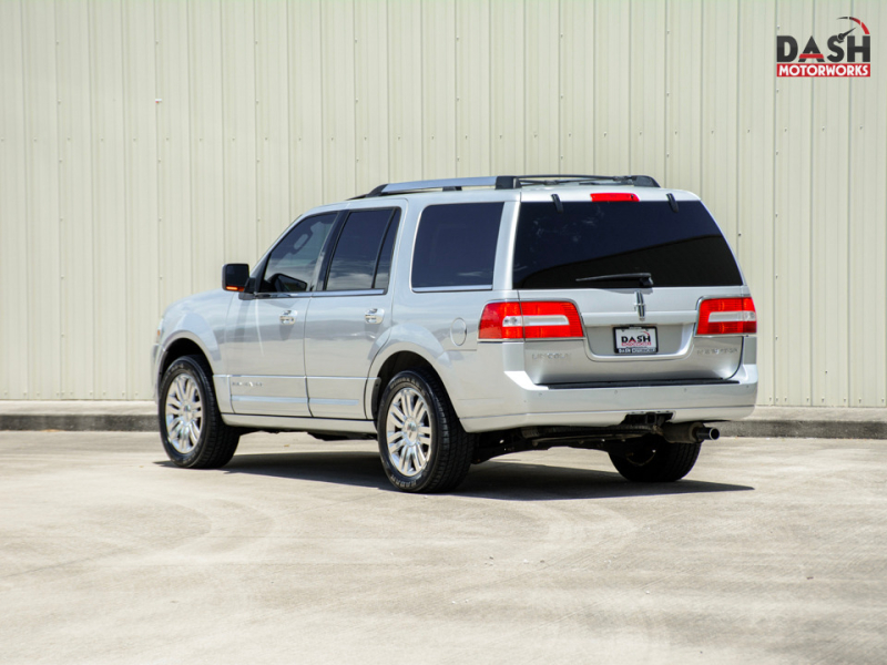 Lincoln Navigator Navigation Sunroof Camera 2-DVD Leather 2013 price $11,995