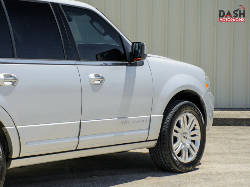 Lincoln Navigator Navigation Sunroof Camera 2-DVD Leather 2013 price $11,995