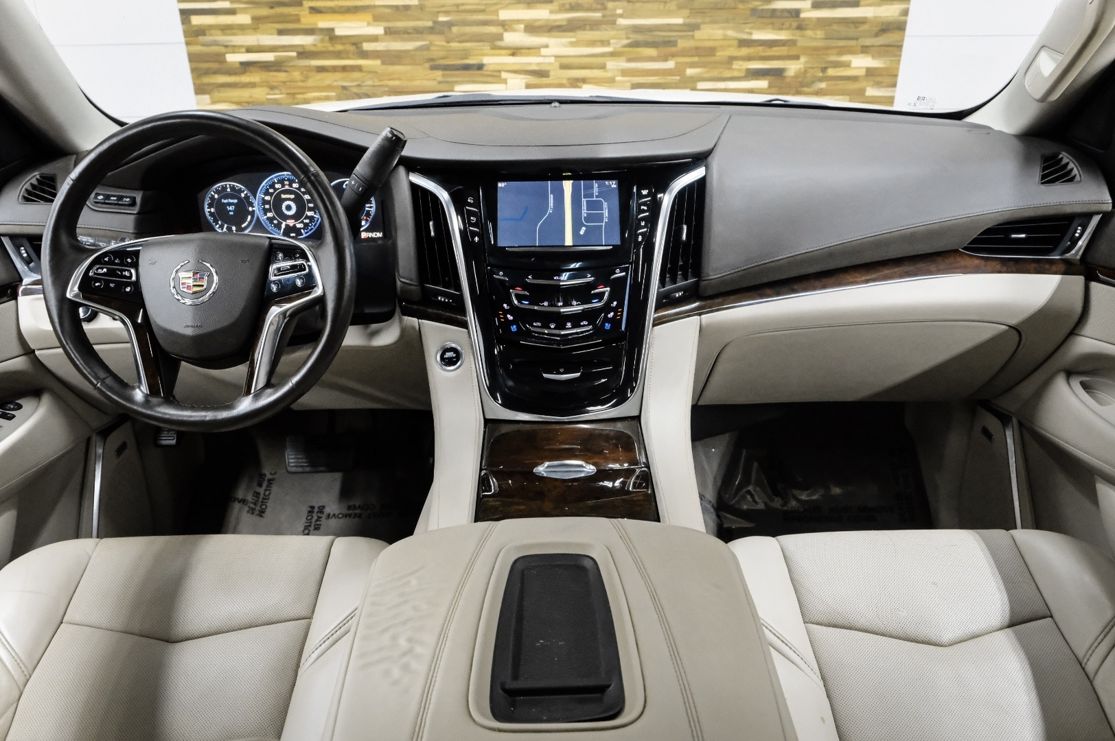 2015 Cadillac Escalade 2WD 4dr Luxury 12