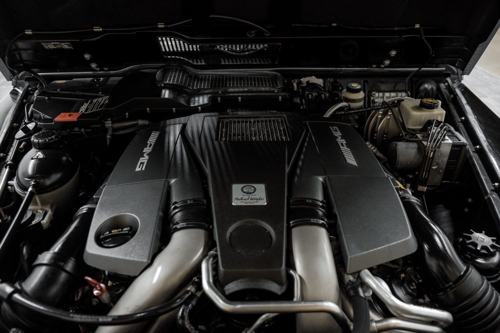 2014 Mercedes-Benz G-Class 4MATIC 4dr G63 AMG 51