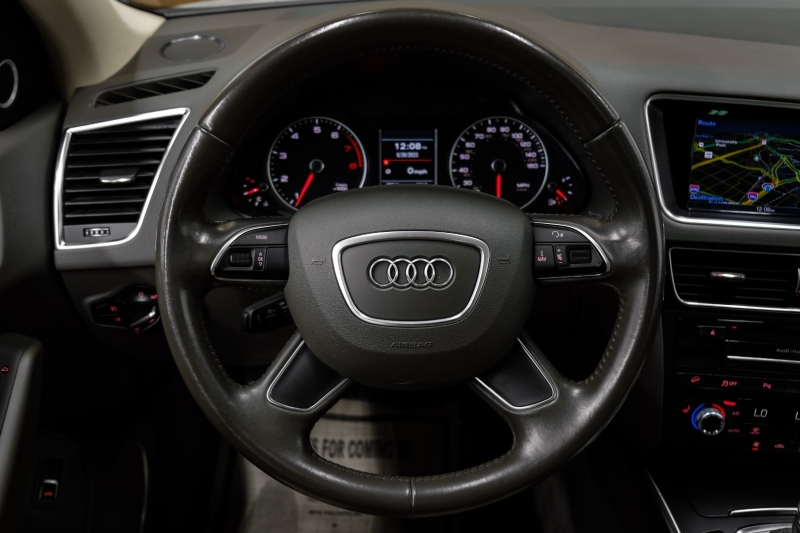 Audi Q5 2017 price $17,492