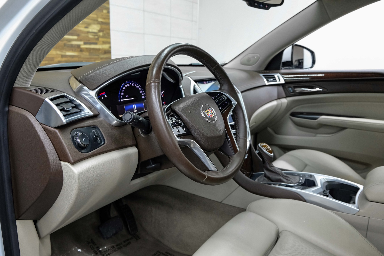 2016 Cadillac SRX FWD 4dr Premium Collection 9