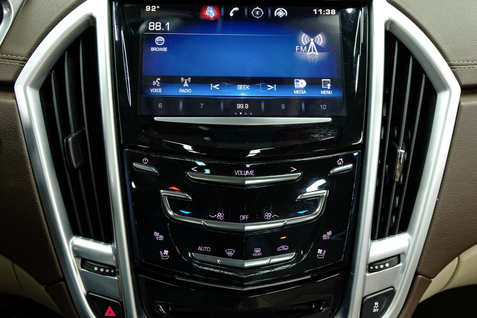2016 Cadillac SRX FWD 4dr Premium Collection 18