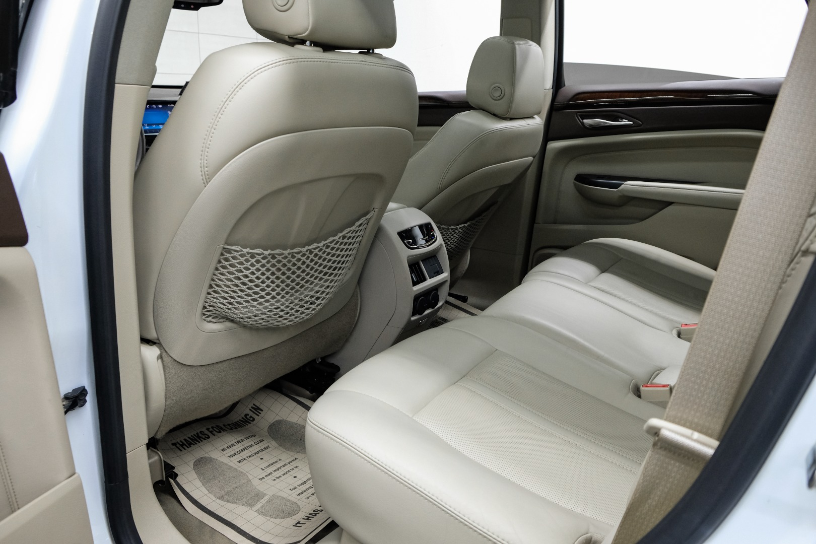 2016 Cadillac SRX FWD 4dr Premium Collection 29