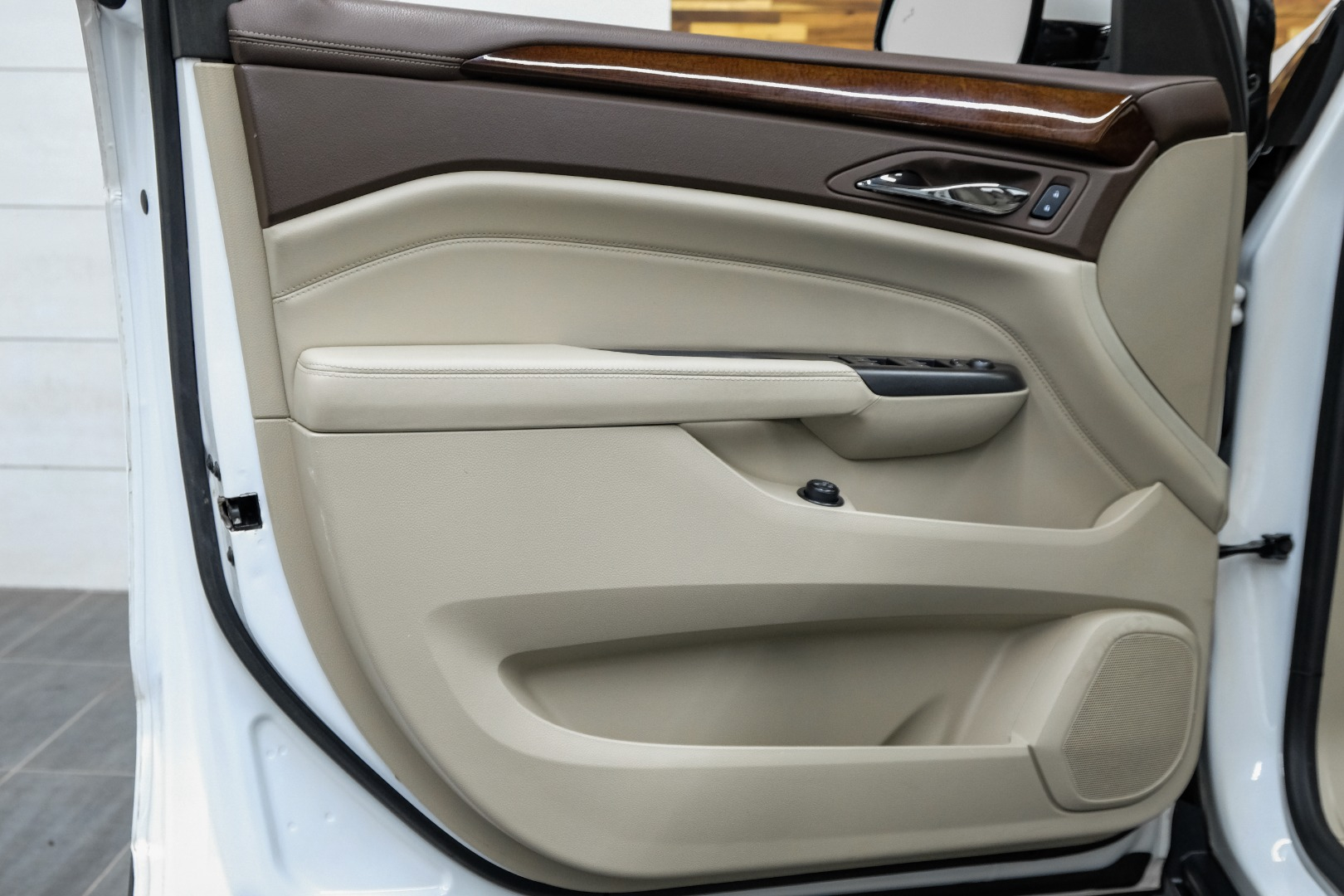 2016 Cadillac SRX FWD 4dr Premium Collection 31