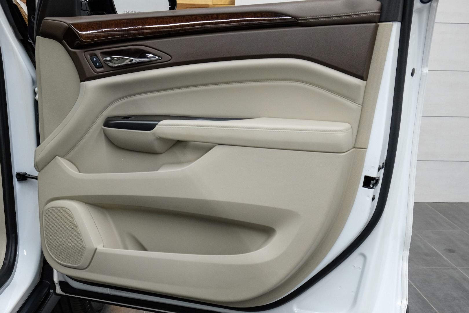 2016 Cadillac SRX FWD 4dr Premium Collection 33