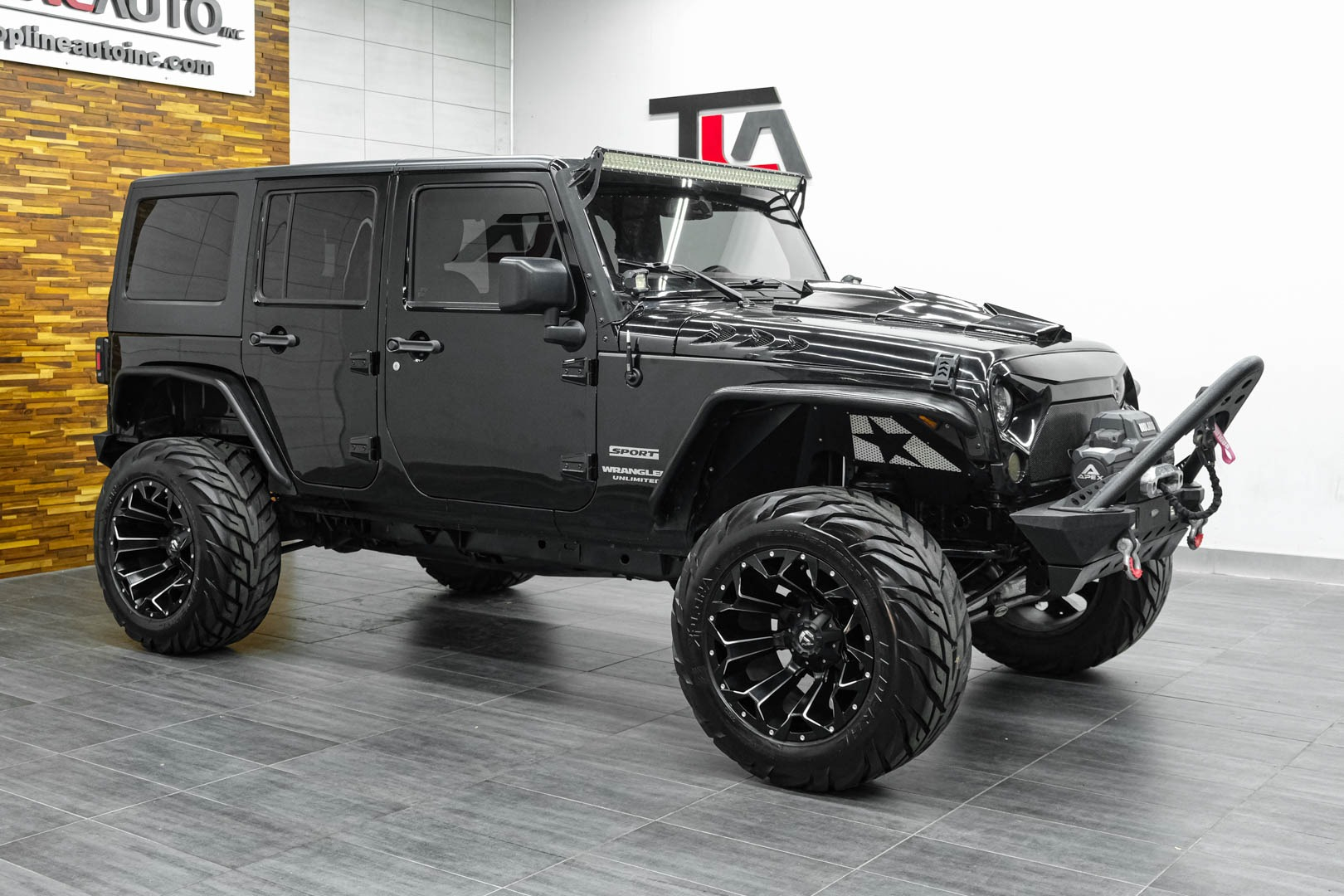 2016 Jeep Wrangler Unlimited 4WD 4dr Sport 6