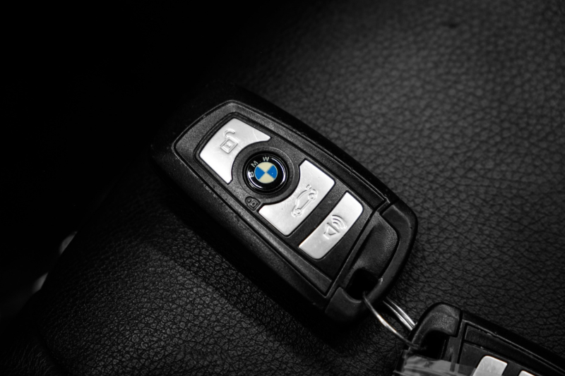 BMW 5-Series 2012 price $9,991