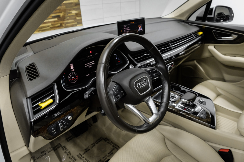 Audi Q7 2018 price $24,991