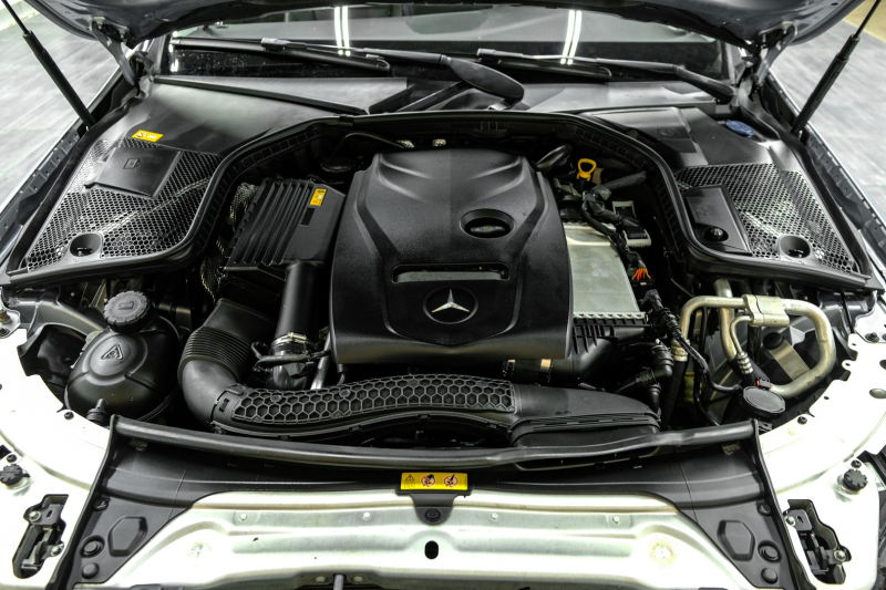 Mercedes-Benz C-Class 2016 price $15,991