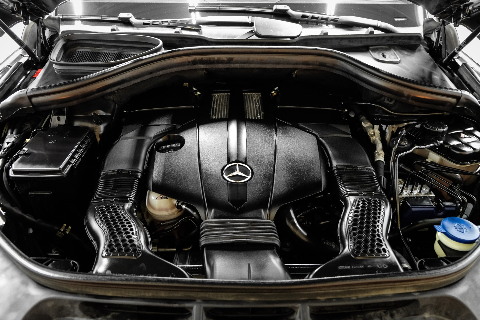 2017 Mercedes-Benz GLS GLS 450 4MATIC SUV 46
