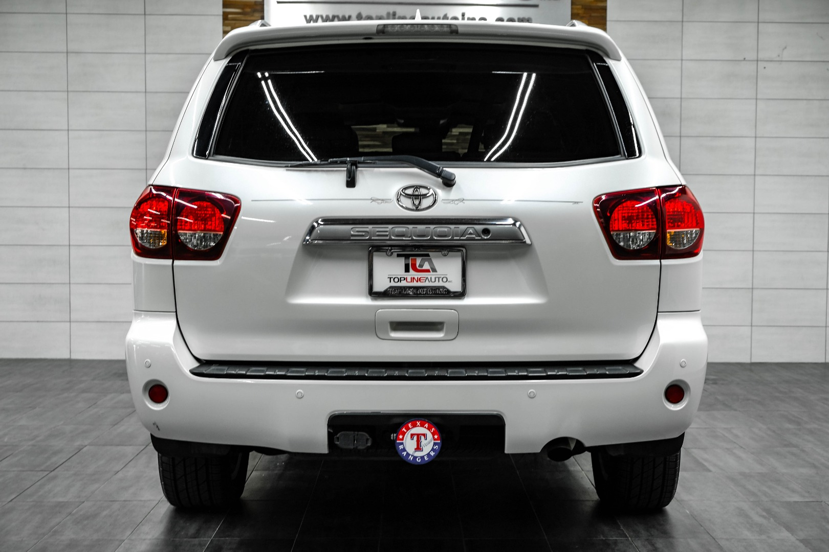 2019 Toyota Sequoia Platinum RWD 6