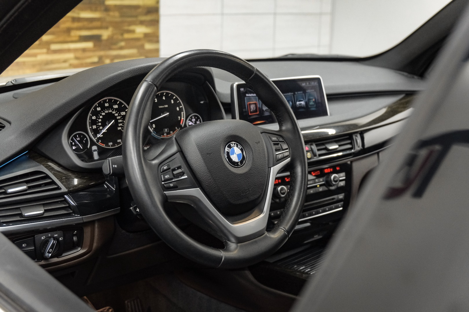 2017 BMW X5 sDrive35i Sports Activity Vehicle 12