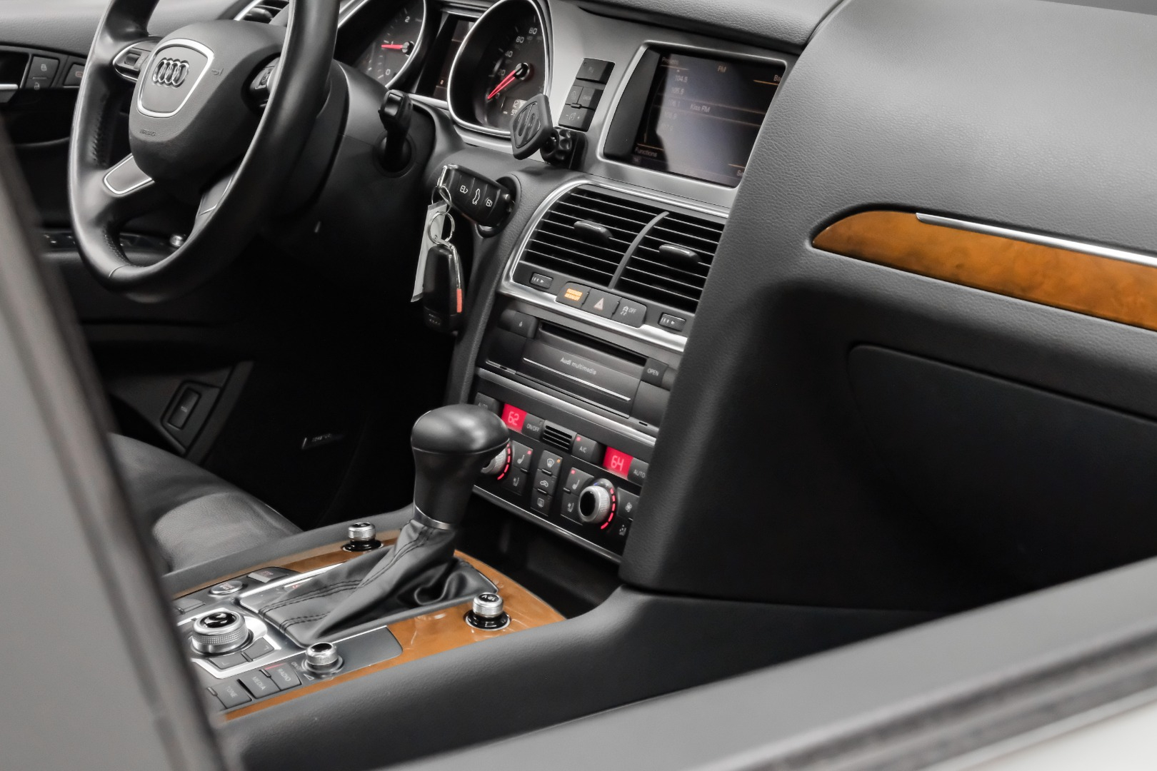 2014 Audi Q7 quattro 4dr 3.0L TDI Prestige 21