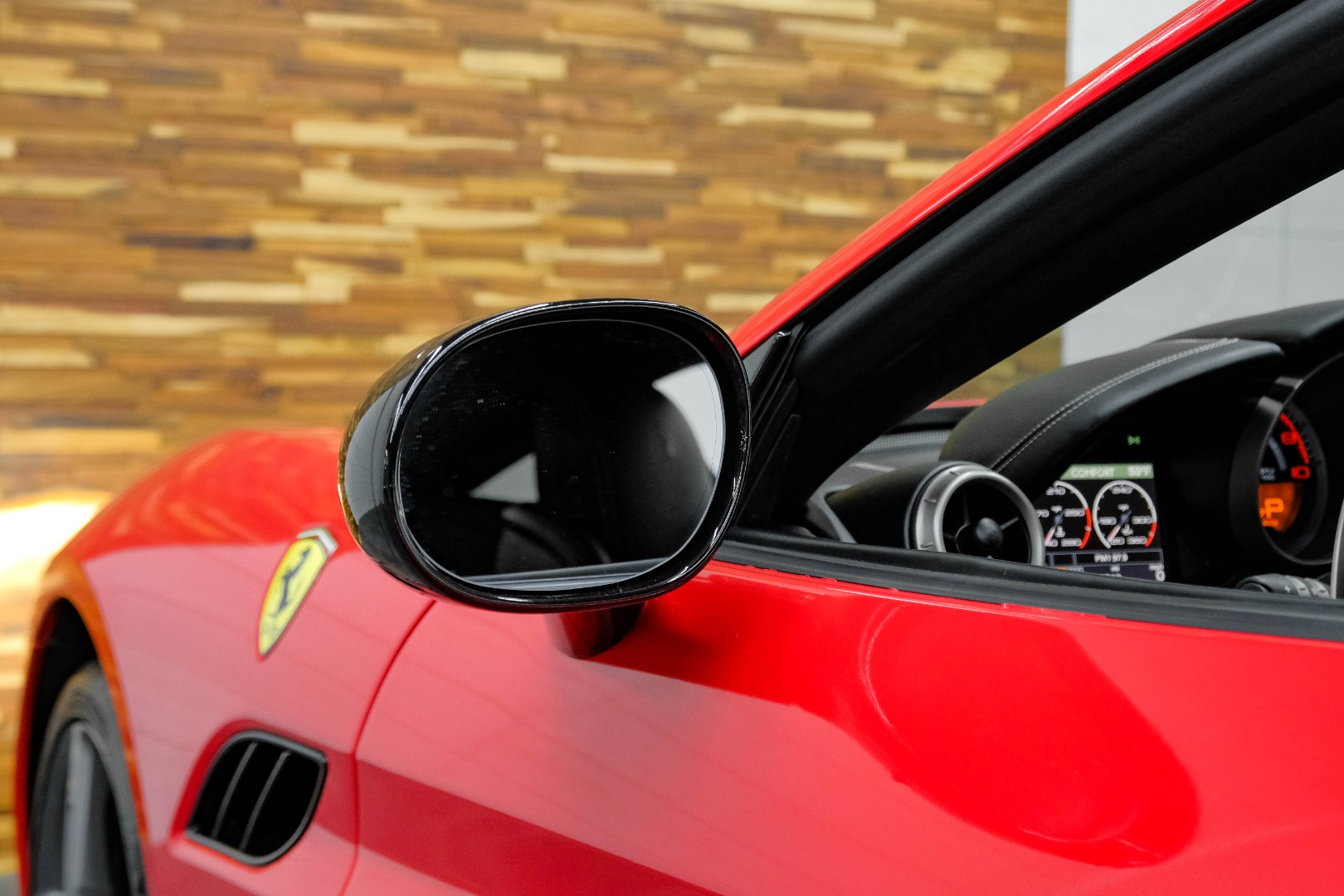 2014 Ferrari California 2dr Conv 47