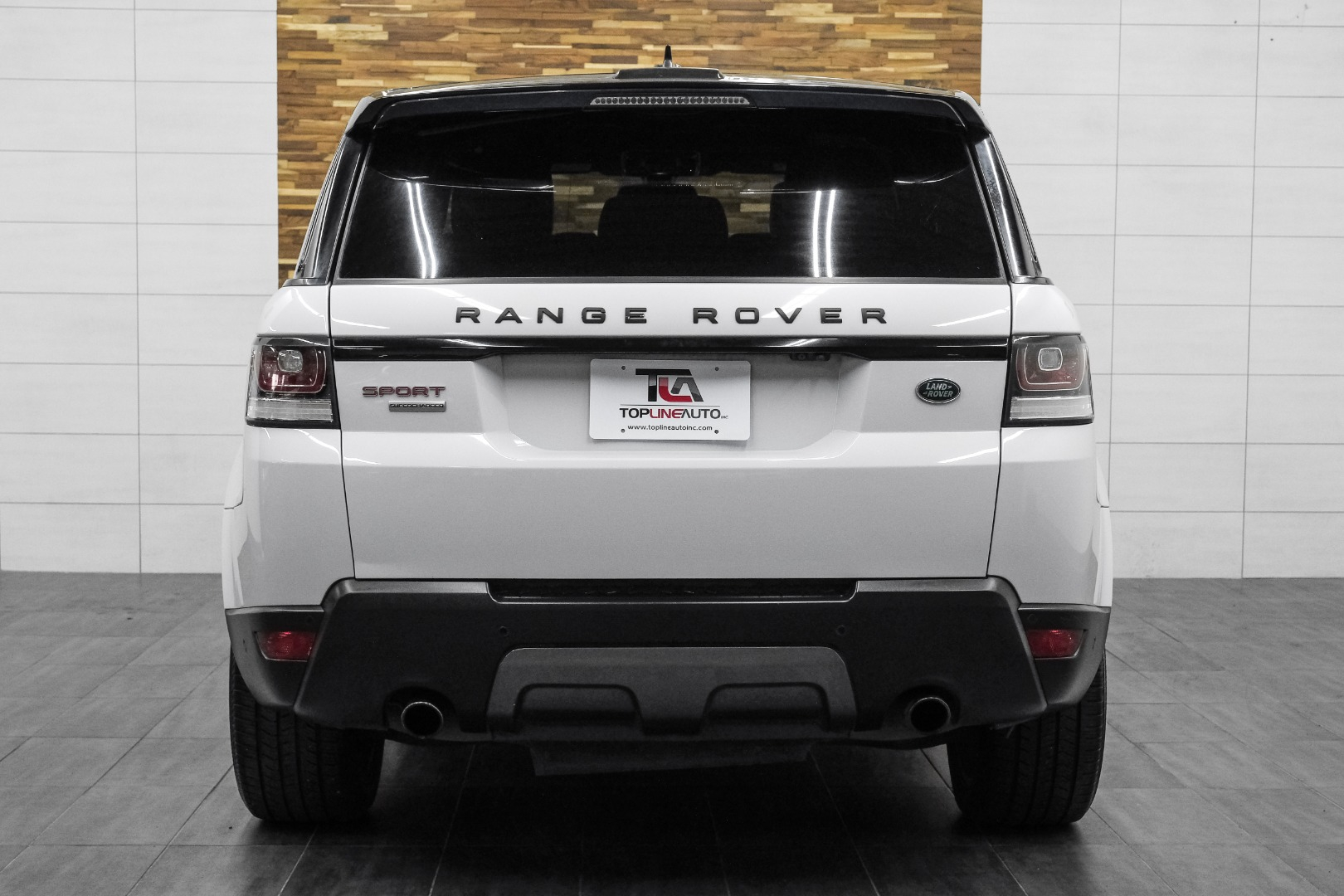 2016 Land Rover Range Rover Sport 4WD 4dr V8 Dynamic 12