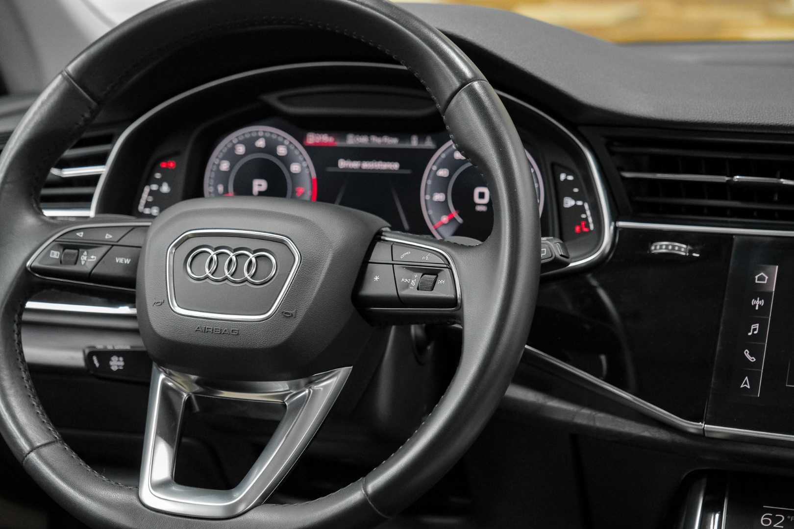 2019 Audi Q8 Premium 55 TFSI quattro 20