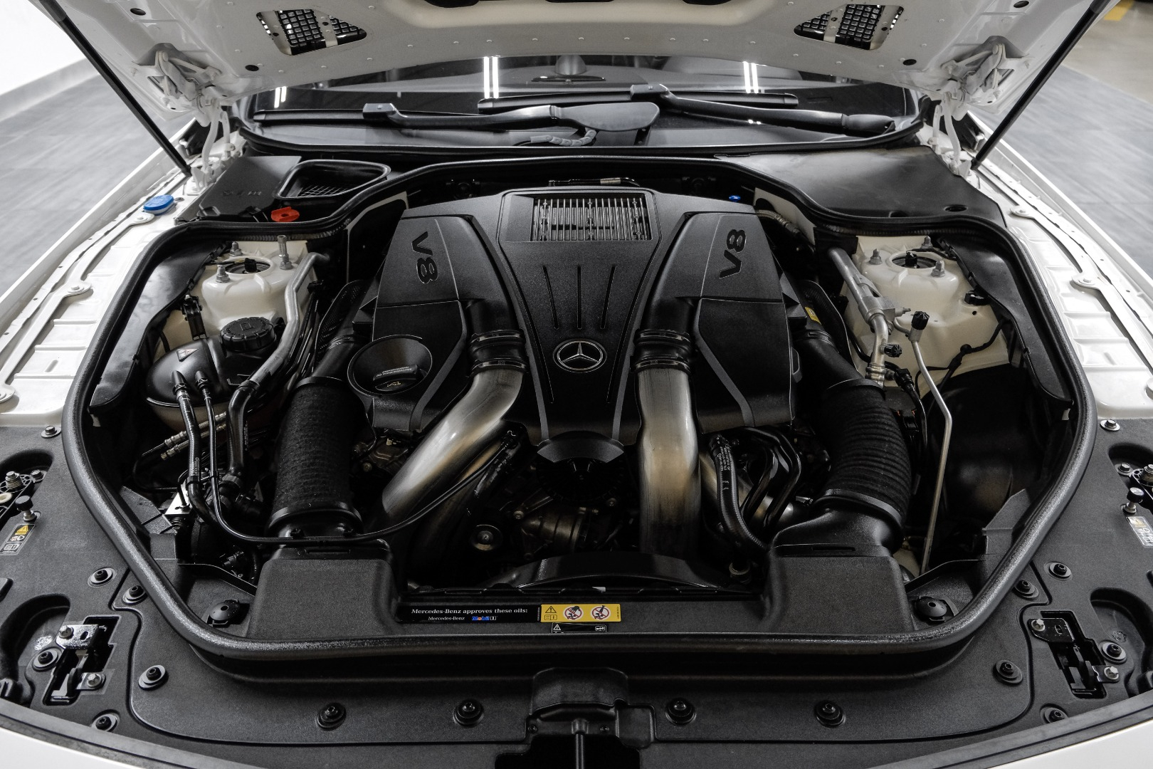 2015 Mercedes-Benz SL-Class 2dr Roadster SL 550 49