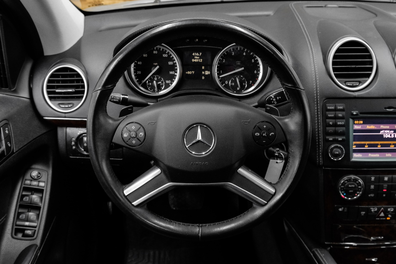 2010 Mercedes-Benz GL-Class 4MATIC 4dr GL 450 16